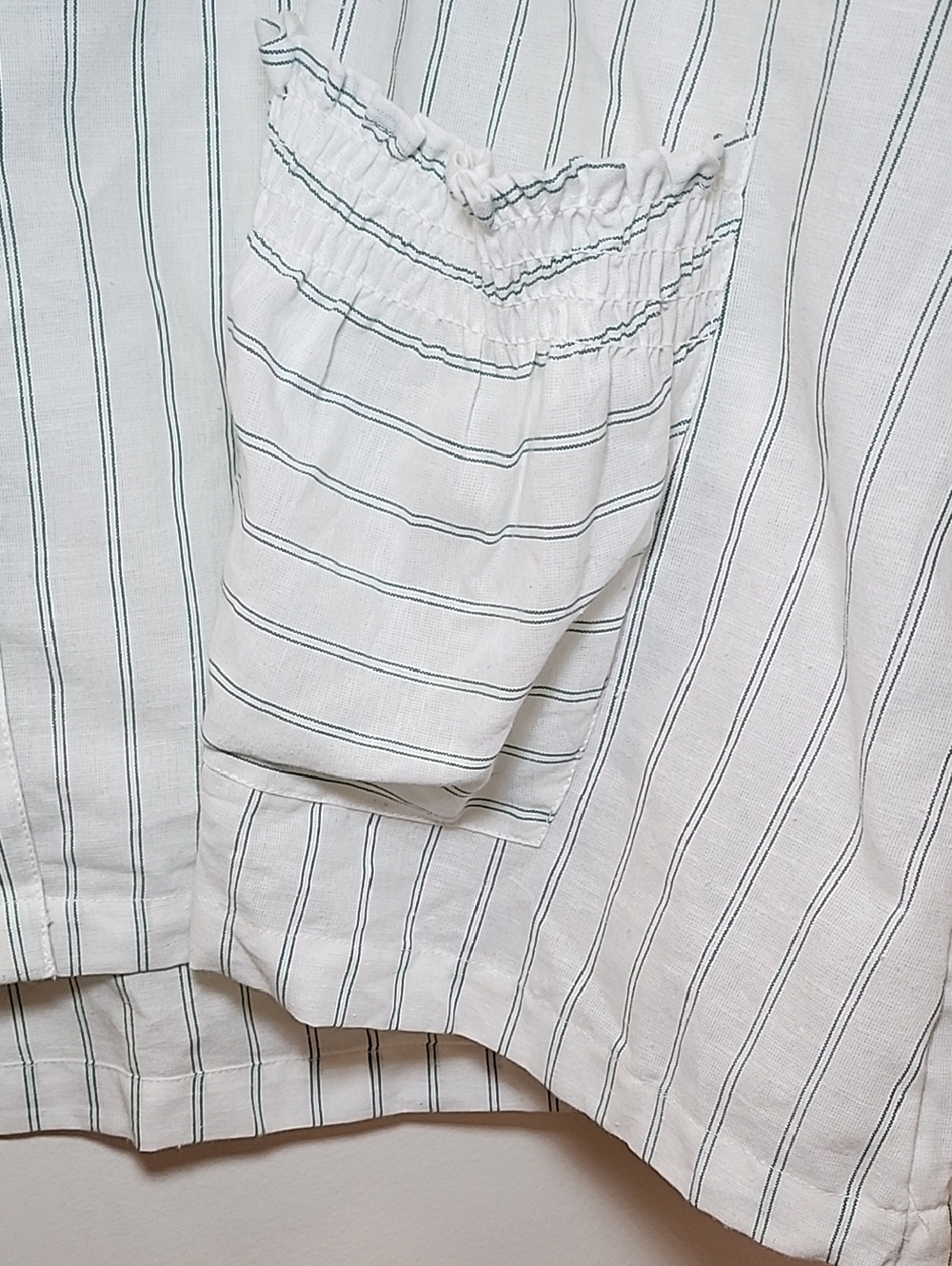 Free People oversized striped button-up shirt Front Pockets Size Meduim - Picture 7 of 16
